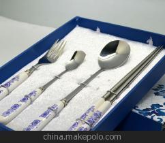 陶瓷不銹鋼餐具四件套 青花瓷系列 手工盒 叉勺筷套裝 - 陶瓷不銹鋼餐具四件套 青花瓷系列 手工盒 叉勺筷套裝廠家 - 陶瓷不銹鋼餐具四件套 青花瓷系列 手工盒 叉勺筷套裝價格 - 揭東縣華典世通不銹鋼制品 - 馬可波羅網(wǎng)