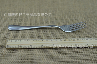 【【生產(chǎn)批發(fā)】外貿(mào)原單 不銹鋼餐具 圓柄二號(hào)叉子】價(jià)格,廠家,圖片,刀叉,廣州新視野工藝制品-
